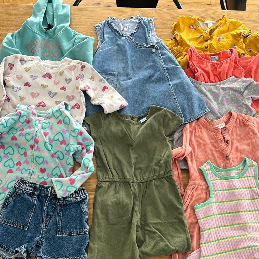 Girls 3t Bundle 💞